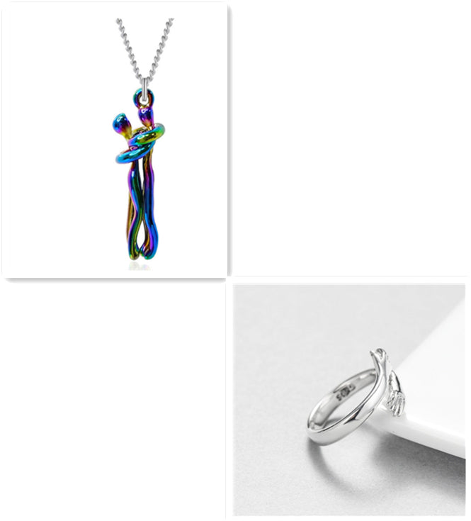 Romantic Hug Couple Necklace